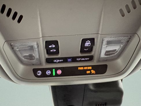 Used 2024 Chevrolet Malibu LT image 31