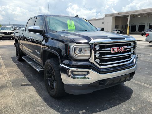 Used 2017 GMC Sierra 1500 SLT w/ SLT Premium Package AWD/4WD image 6