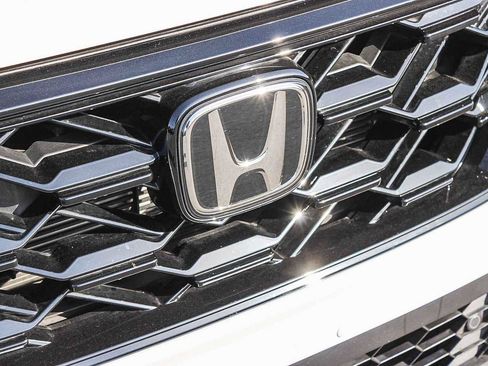 Certified 2025 Honda CR-V Sport-L image 5