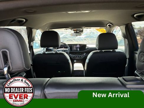 Used 2024 Buick Envista Preferred w/ Convenience I Package FWD image 10