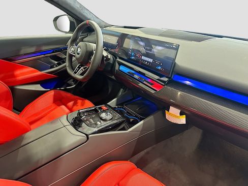 New 2027 BMW M5 Touring AWD/4WD image 30