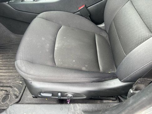 Used 2024 Chevrolet Malibu RS image 17