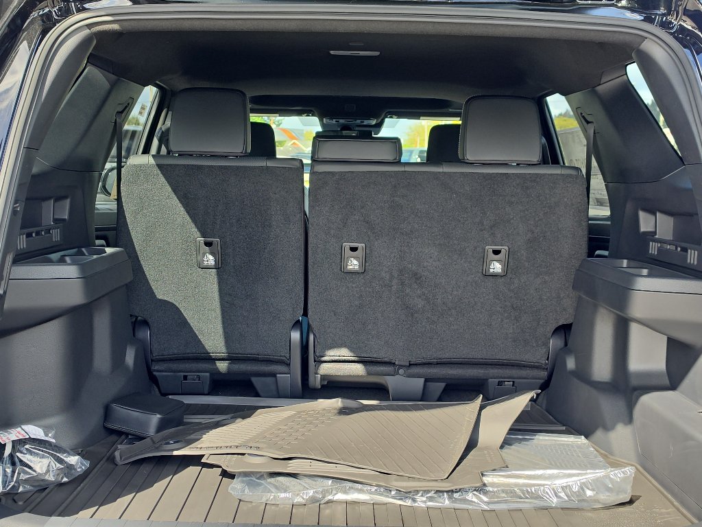 New 2026 Toyota 4Runner TRD Sport Premium AWD/4WD image 9