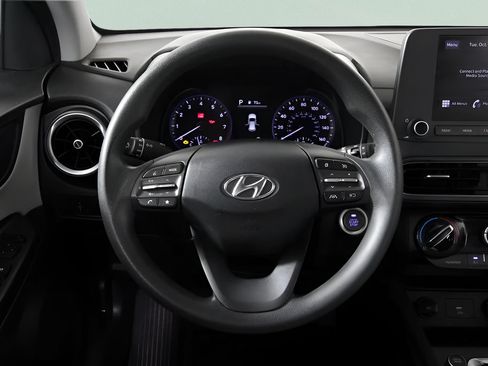 Used 2023 Hyundai Kona SEL w/ Cargo Package AWD/4WD image 13