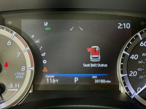 Used 2023 Toyota Highlander XSE FWD image 12