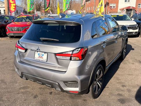 Used 2023 Mitsubishi Outlander Sport ES image 7