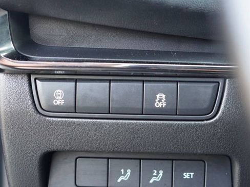 Used 2022 MAZDA MAZDA3 s image 17