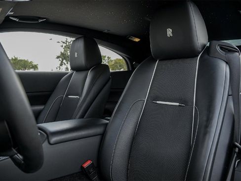 Certified 2020 Rolls-Royce Wraith image 21
