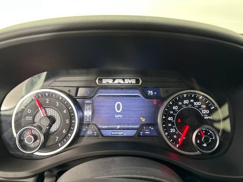New 2026 RAM 1500 4x4 Crew Cab image 23