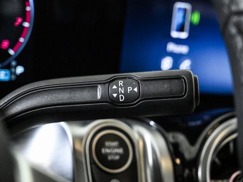 Certified 2026 Mercedes-Benz GLB 250 4MATIC image 12