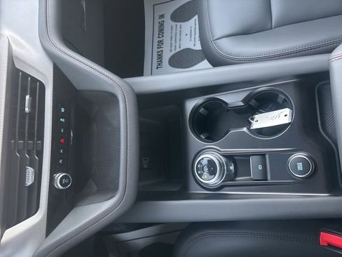 New 2026 Ford Explorer Active w/ Active Comfort Package AWD/4WD image 28