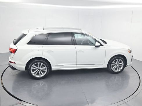 Used 2025 Audi Q7 3.0T Premium Plus AWD/4WD image 71