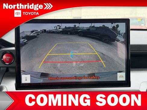 Used 2024 Toyota Tacoma TRD Sport w/ TRD Sport Upgrade Package image 5