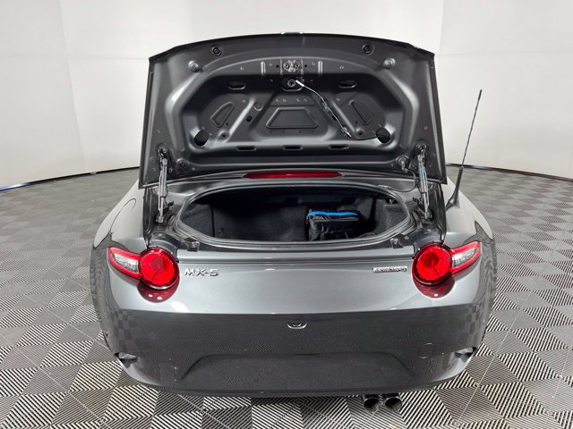 Used 2021 MAZDA MX-5 Miata Grand Touring RWD image 38