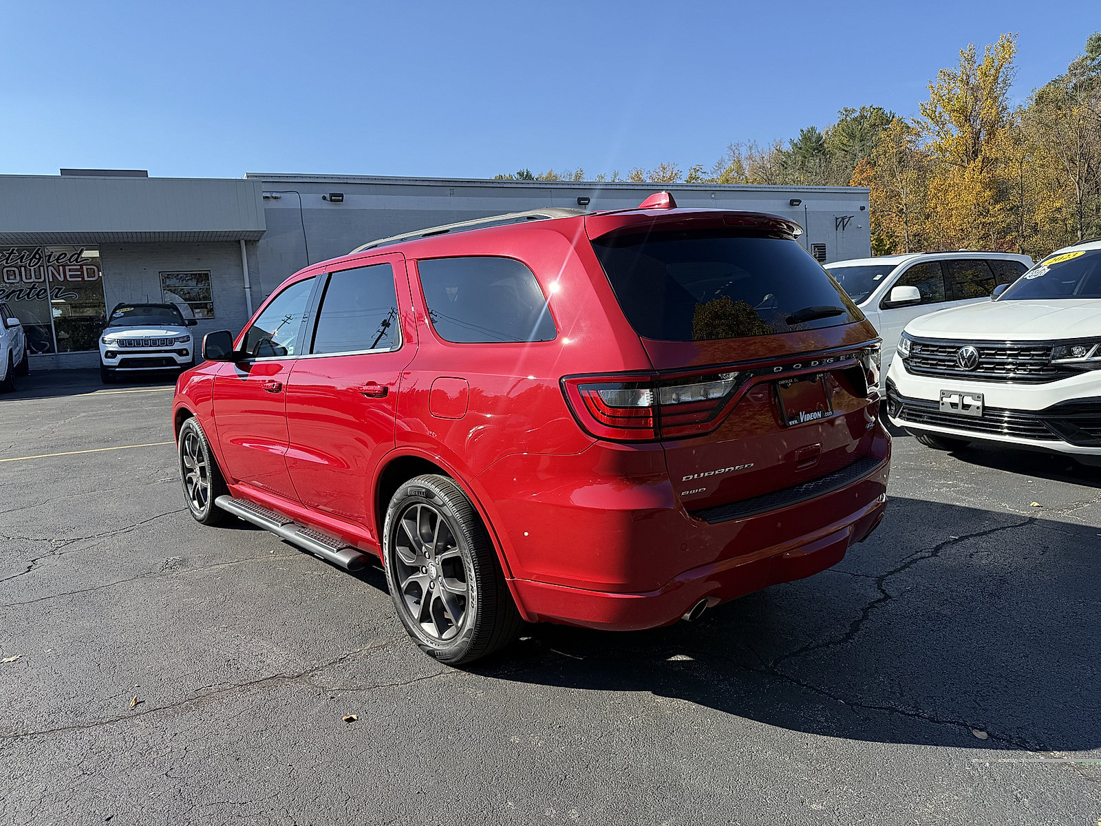 Used 2017 Dodge Durango R/T w/ Technology Group AWD/4WD image 4