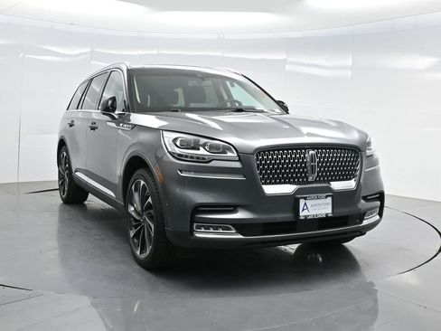 Used 2023 Lincoln Aviator Reserve w/ Equipment Group 201A AWD/4WD image 61