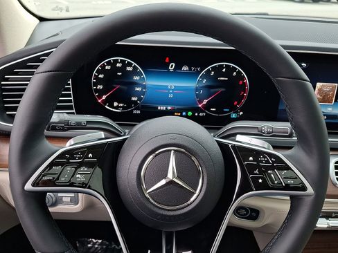 New 2026 Mercedes-Benz GLE 450 4MATIC image 15