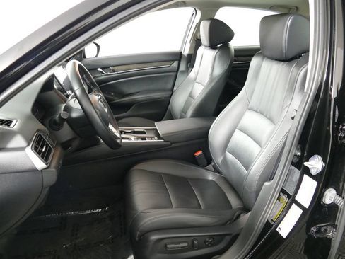 Used 2022 Honda Accord EX-L image 10