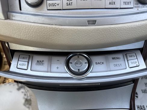 Used 2010 Toyota Avalon XLS image 39