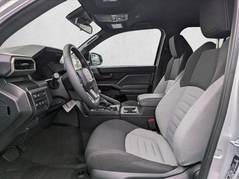 Certified 2025 Toyota 4Runner TRD Off Road image 15