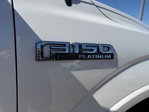Used 2016 Ford F150 Platinum w/ Equipment Group 701A Luxury image 9