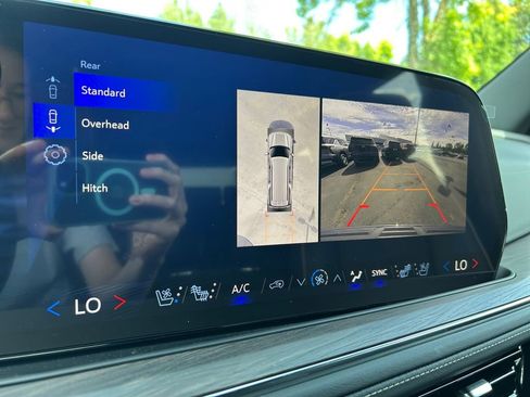 New 2025 Chevrolet Suburban Premier w/ Sun And Tow Package image 19