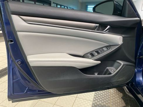 Used 2020 Honda Accord LX image 10