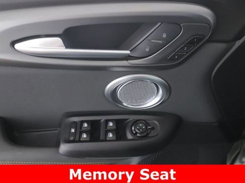 Used 2025 Alfa Romeo Tonale w/ Premium Package image 20