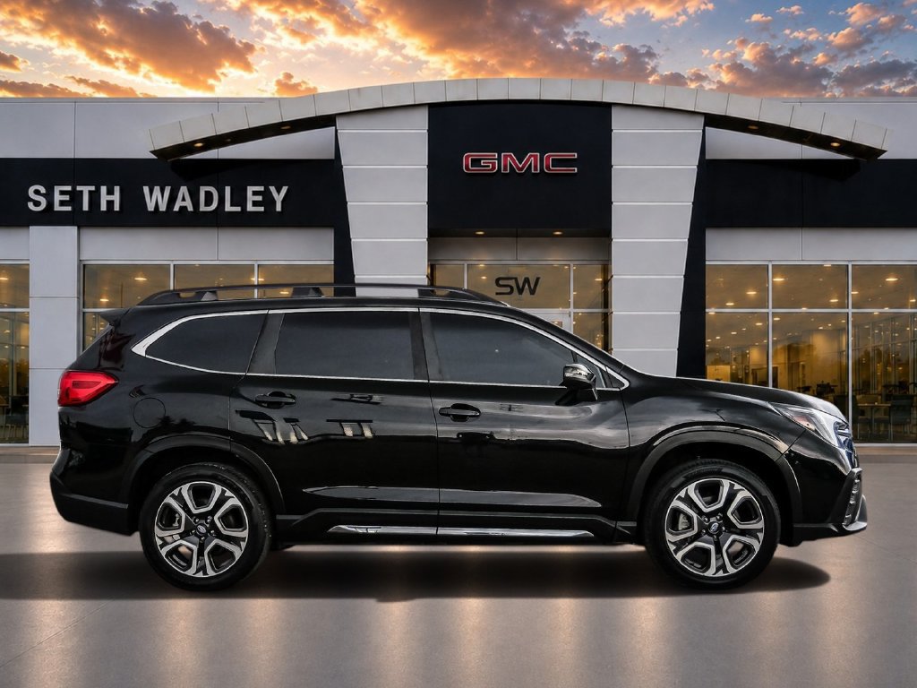 Used 2023 Subaru Ascent Limited AWD/4WD image 8