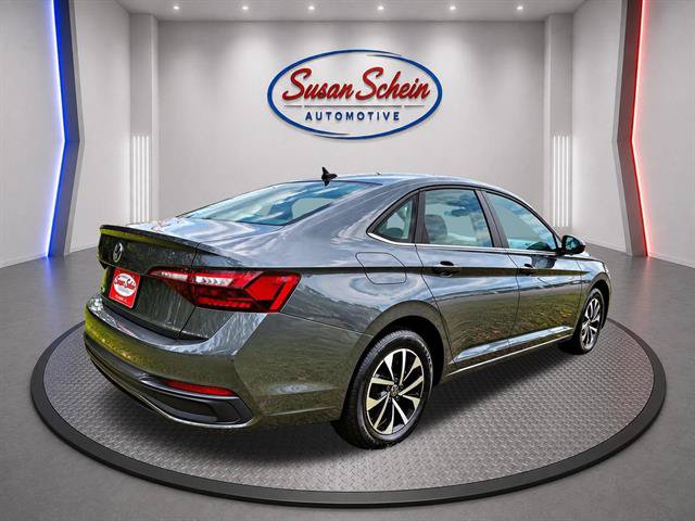 Used 2024 Volkswagen Jetta S FWD image 5