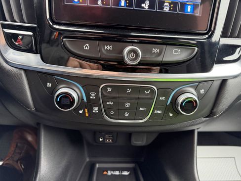 Used 2023 Chevrolet Traverse High Country w/ LPO, Floor Liner Package image 14