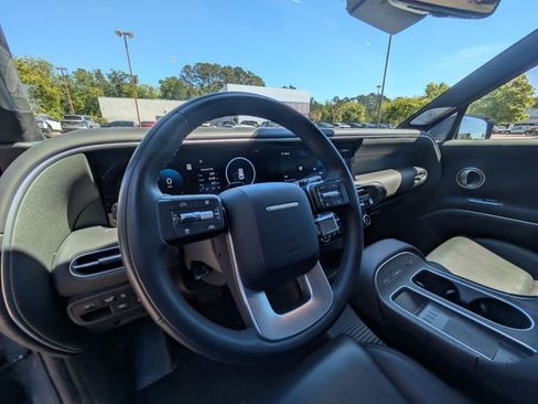 Used 2026 Hyundai Palisade Calligraphy image 10