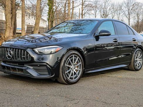 Used 2023 Mercedes-Benz C 43 AMG 4MATIC Sedan image 3