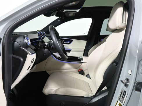 Certified 2026 Mercedes-Benz GLC 300 4MATIC image 3