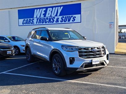 New 2026 Ford Explorer Active w/ Active Comfort Package