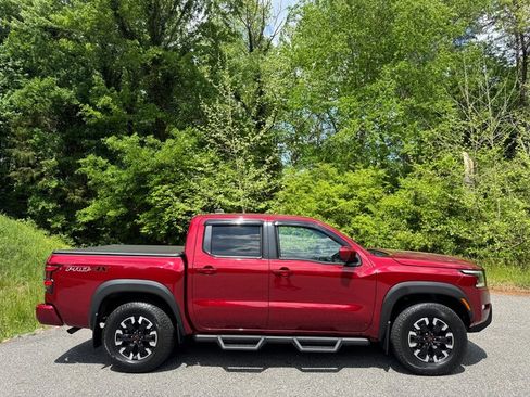 Used 2022 Nissan Frontier PRO-4X AWD/4WD image 5
