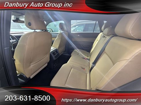 Used 2020 Volkswagen Atlas Cross Sport SEL image 7