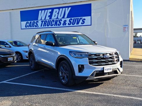 New 2026 Ford Explorer Active w/ Active Comfort Package image 1