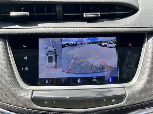 Used 2023 Cadillac XT5 Premium Luxury w/ Technology Package AWD/4WD image 24