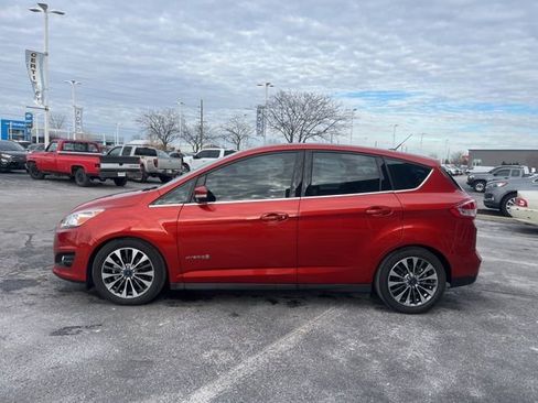 Certified 2018 Ford C-MAX Titanium w/ Equipment Group 301A image 4