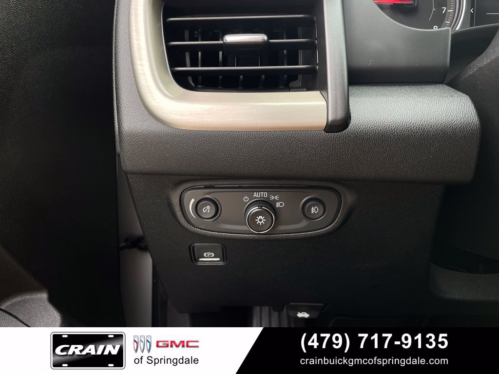 Used 2018 GMC Terrain Denali w/ Advanced Safety Package FWD image 12