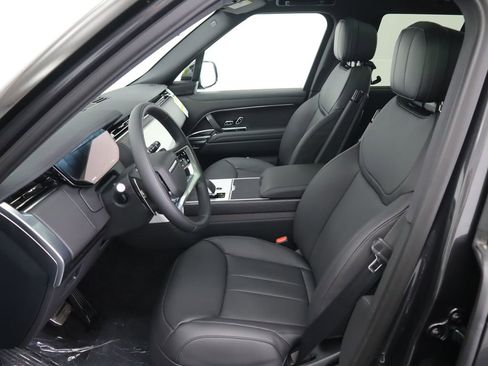 New 2026 Land Rover Range Rover SE image 19