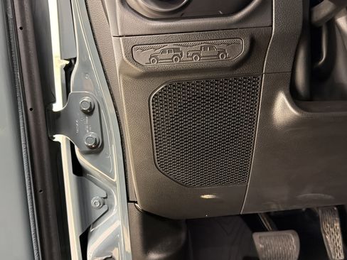 Used 2024 Jeep Wrangler Unlimited Rubicon w/ Safety Group AWD/4WD image 19
