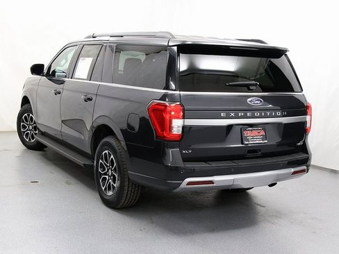 Used 2024 Ford Expedition Max XLT image 8