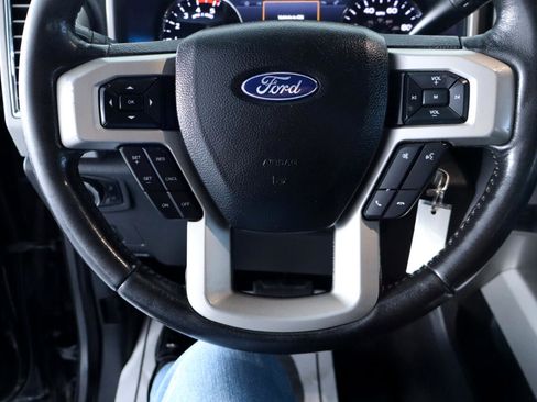 Used 2017 Ford F350 Lariat w/ Chrome Package image 21