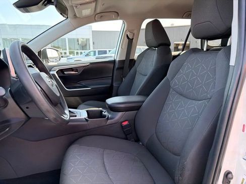 Certified 2024 Toyota RAV4 XLE AWD/4WD image 16