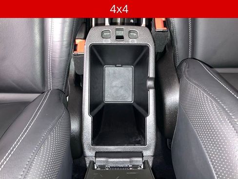 Used 2022 Jeep Renegade Limited image 12