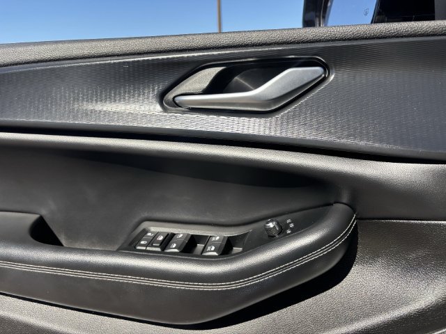 Used 2023 Jeep Grand Cherokee L Laredo AWD/4WD image 22