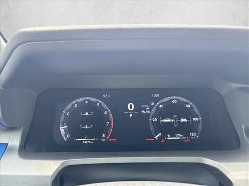Certified 2025 Toyota Tacoma TRD Off-Road AWD/4WD image 13