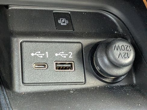 Used 2023 INFINITI QX50 Sport image 25